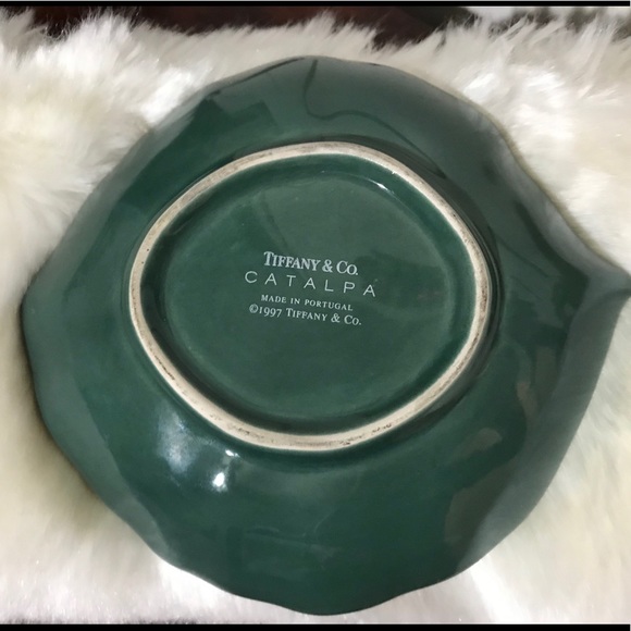 Tiffany & Co. Catapala Leaf in Forest Green - Picture 2 of 3